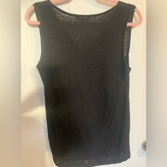 Banana Republic sleeveless tank top - Picture 2 of 4